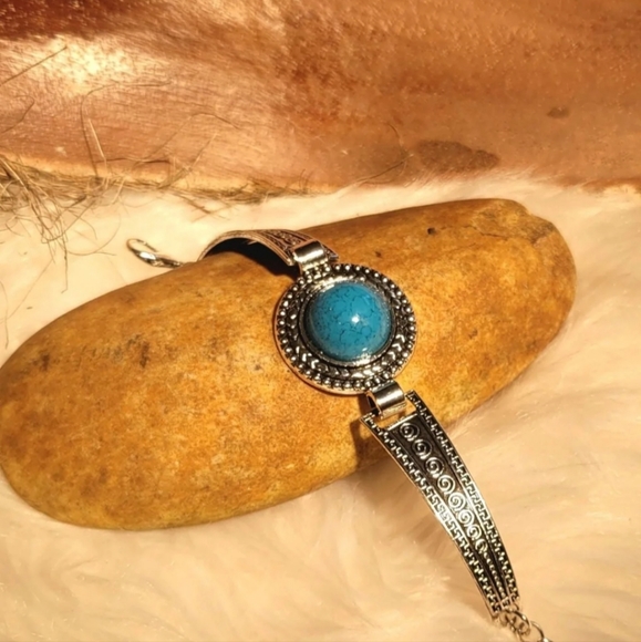 Jewelry - New-Boho Turquiose Bracelet